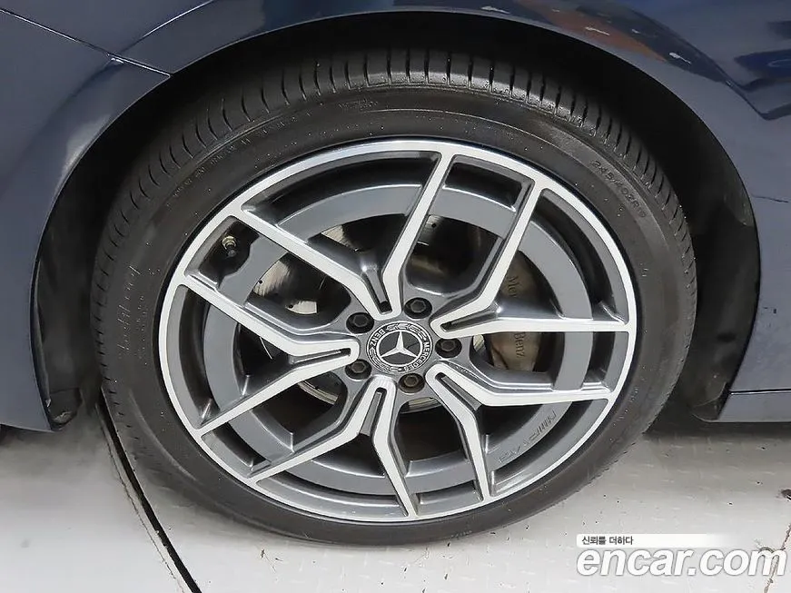 Mercedes-Benz E-Class 2022 из KR, фото 5