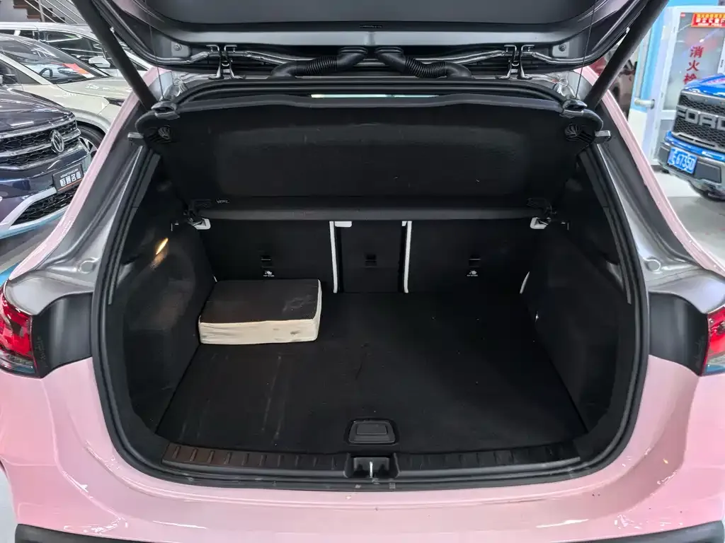 Mercedes-Benz EQA 2021 из CN, фото 7