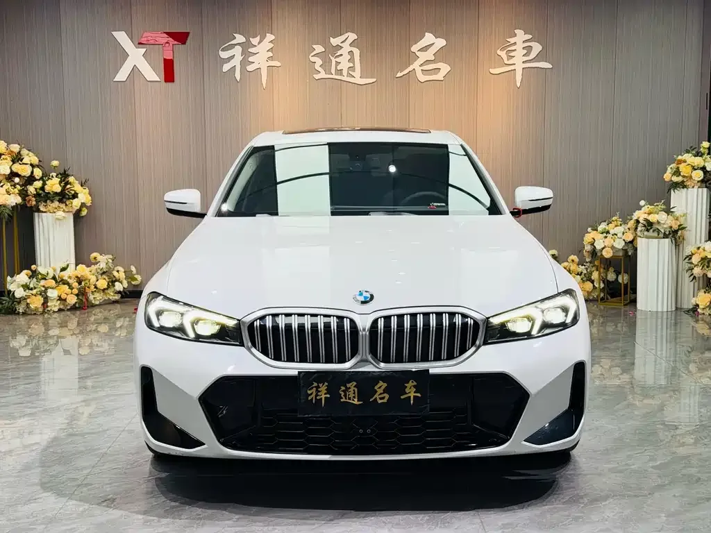 BMW 3 Series 2024 из CN, фото 2