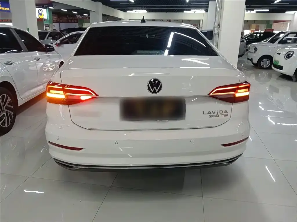 Volkswagen Lavida 2021 из CN, фото 2