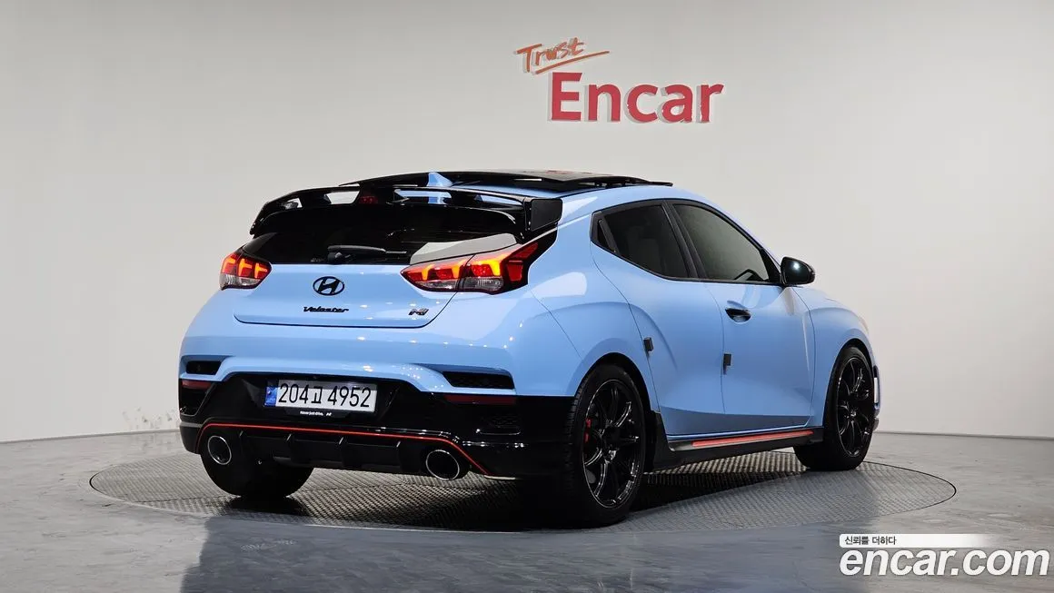 Hyundai Veloster — фото 4