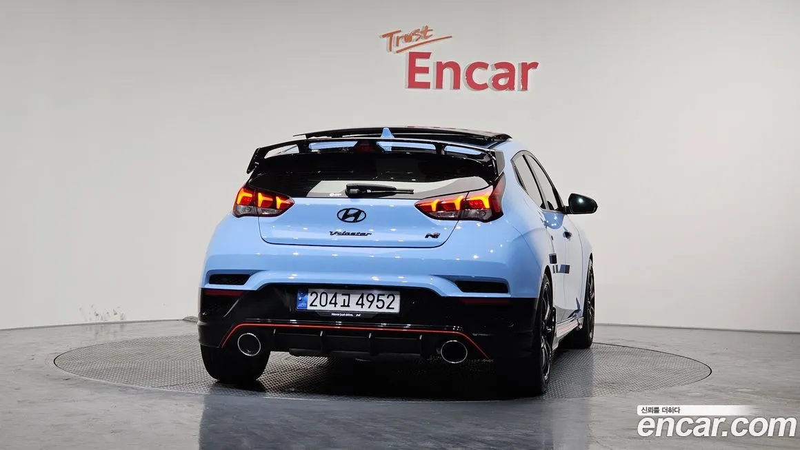 Hyundai Veloster — фото 3