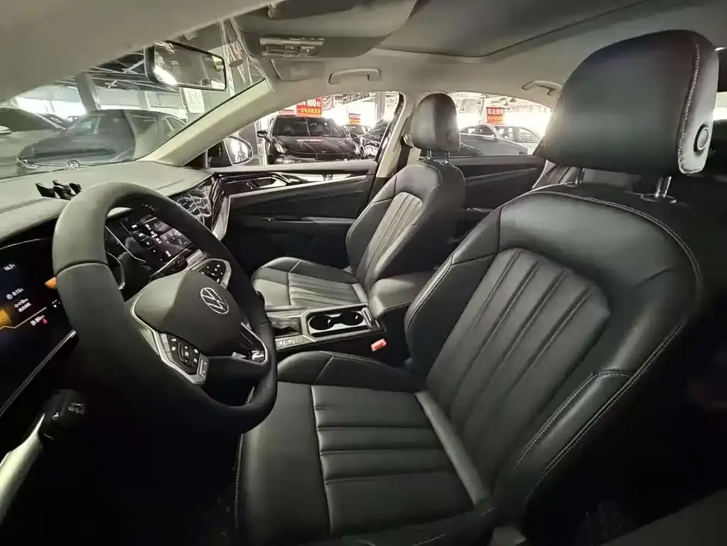 Volkswagen Passat 2022 из CN, фото 7