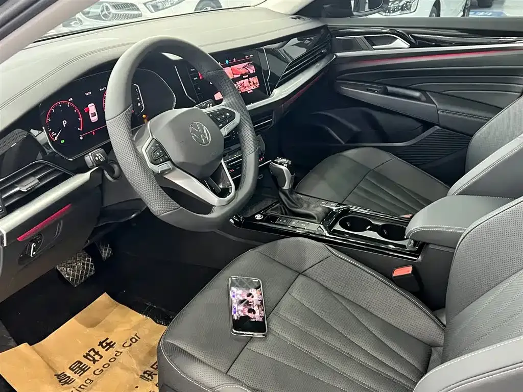 Volkswagen Passat 2025 из CN, фото 3