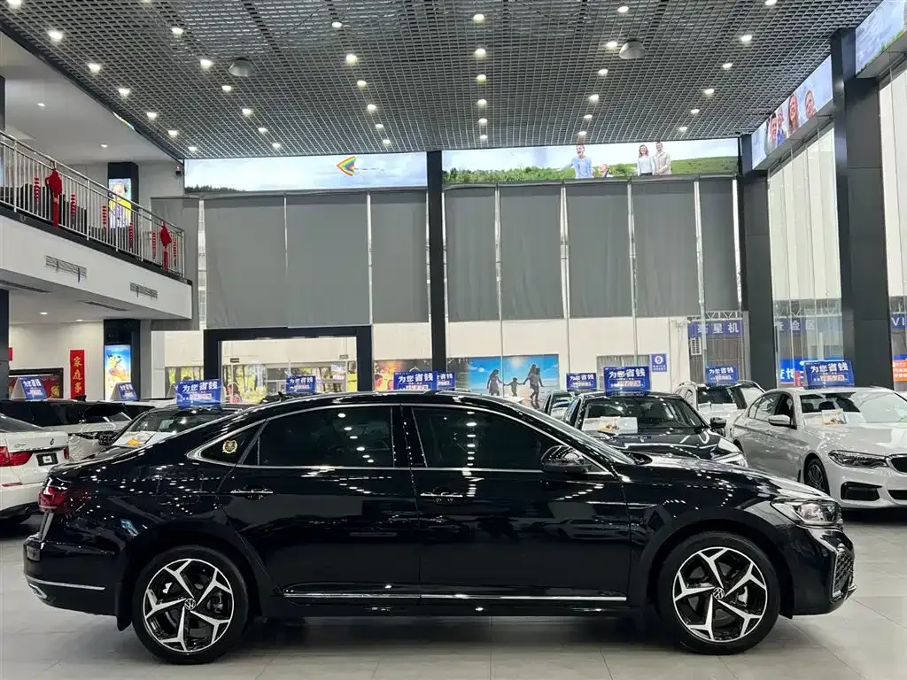 Volkswagen Passat 2025 из CN, фото 5