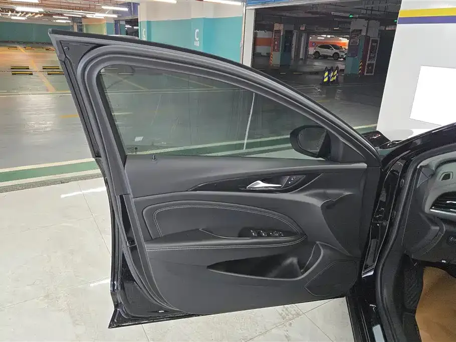 Buick Regal — фото 9