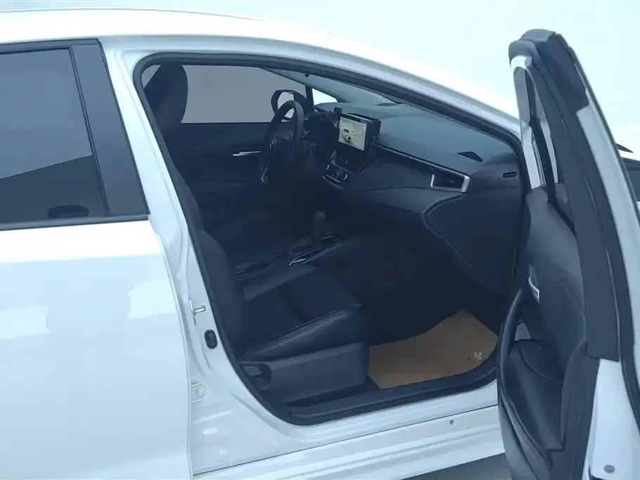 Toyota Levin 2024 из CN, фото 9