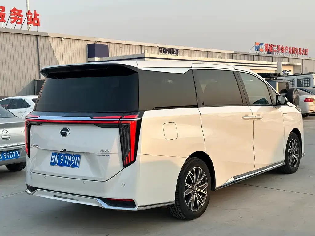 GAC Motor Trumpchi M8 — фото 4