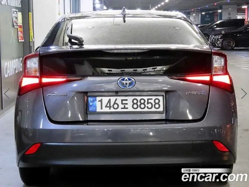 Toyota Prius 2022 из KR, фото 6