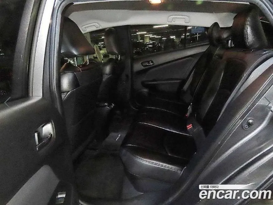 Toyota Prius 2022 из KR, фото 3