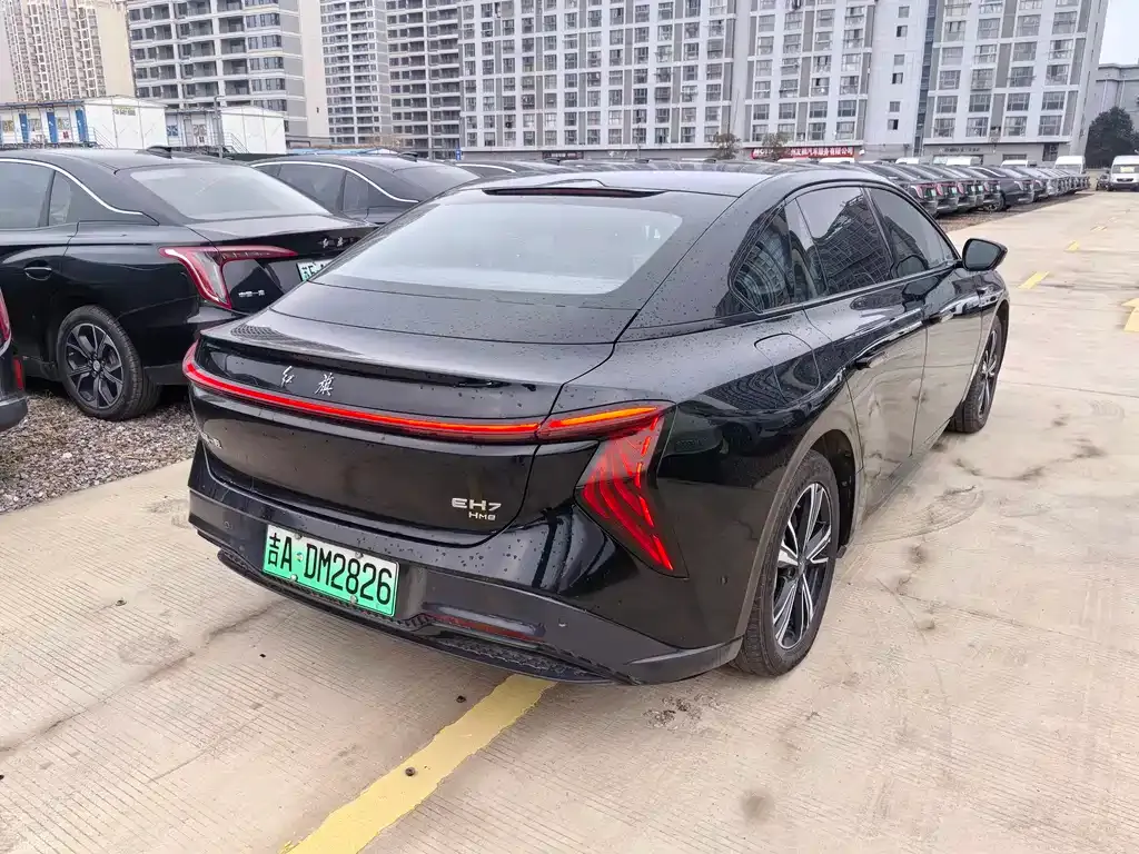 Hongqi EH7 — фото 6