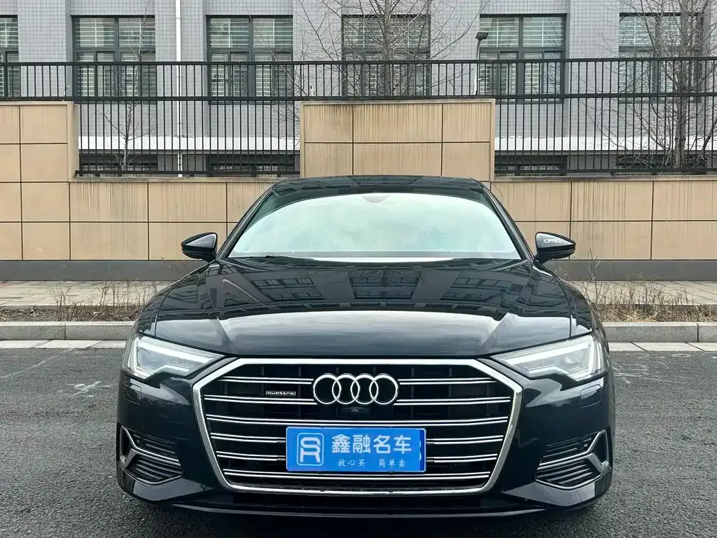 Audi A6L — фото 6