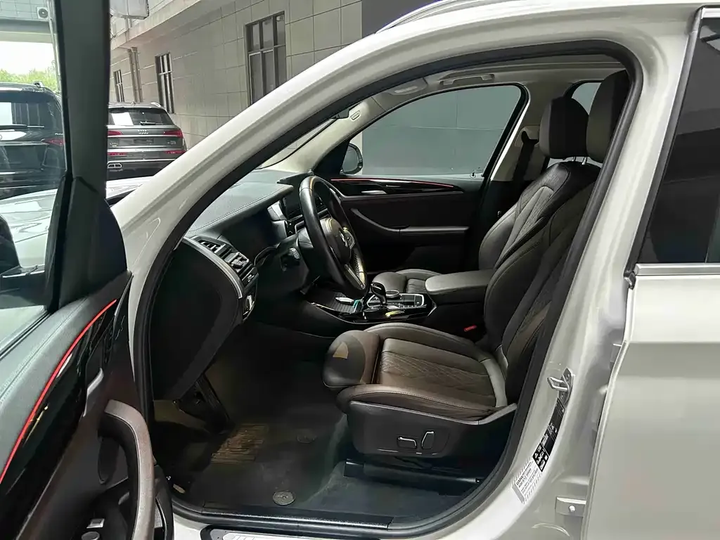BMW X3 2024 из CN, фото 5