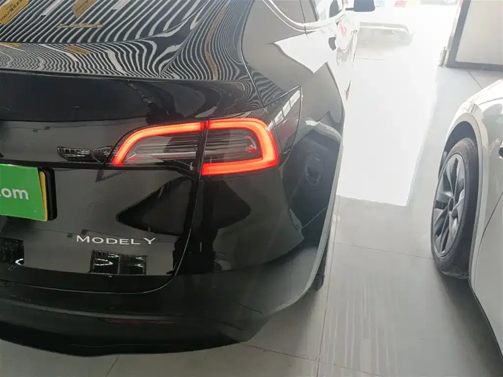 Tesla Model Y 2022 из CN, фото 6
