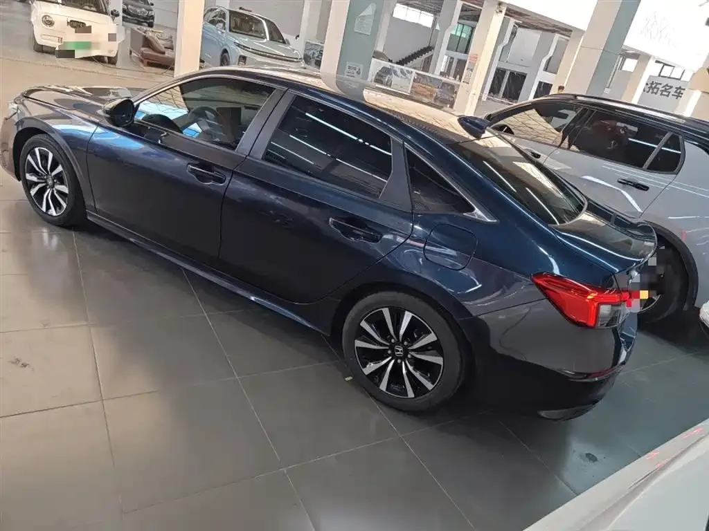 Honda Civic 2023 из CN, фото 2