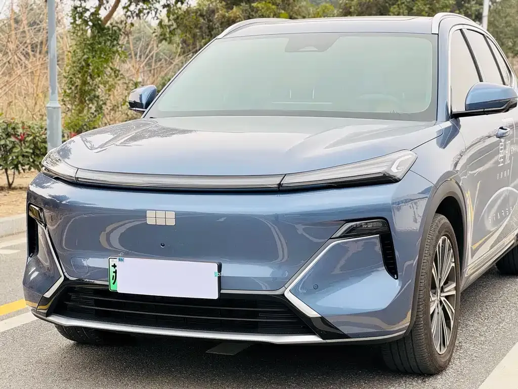 Geely Galaxy L7 — фото 10