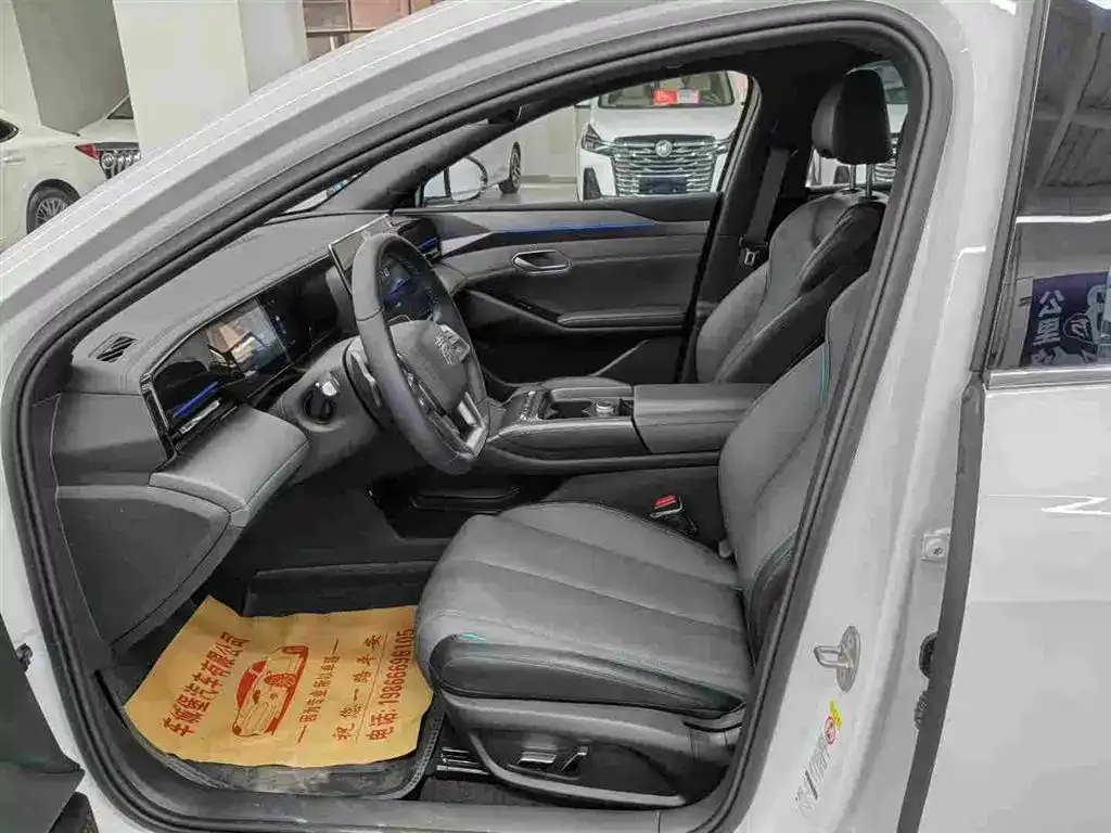 BYD Qin L 2025 из CN, фото 5