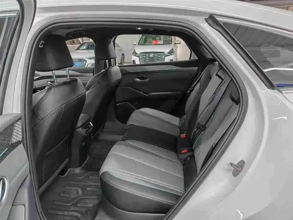 BYD Qin L 2025 из CN, фото 3