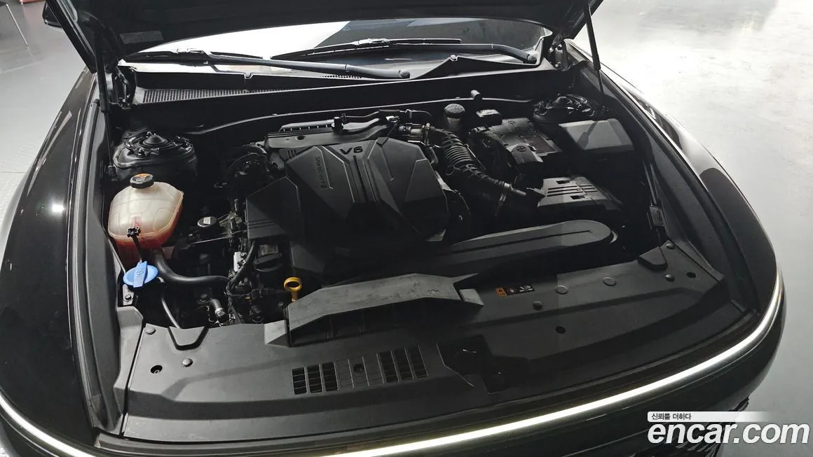 Hyundai Grandeur 2023 из KR, фото 10