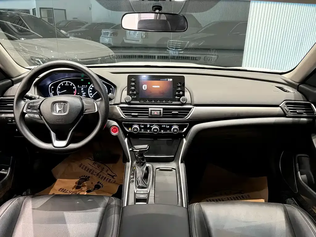 Honda Inspire — фото 6