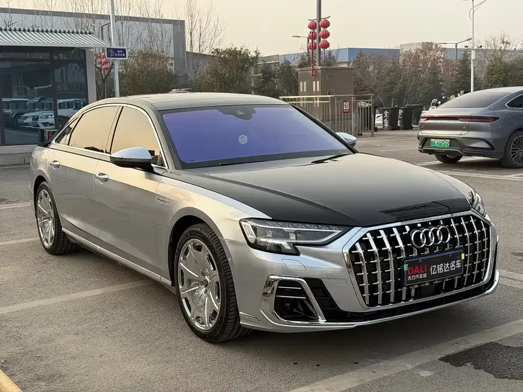 Audi A8 — фото 8
