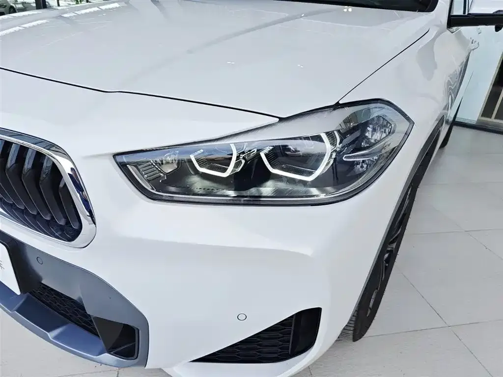 BMW X2 — фото 10