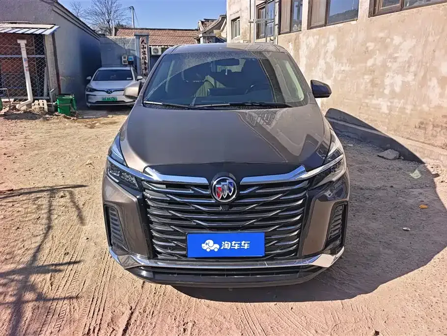 Buick GL8 2023 из CN, фото 10