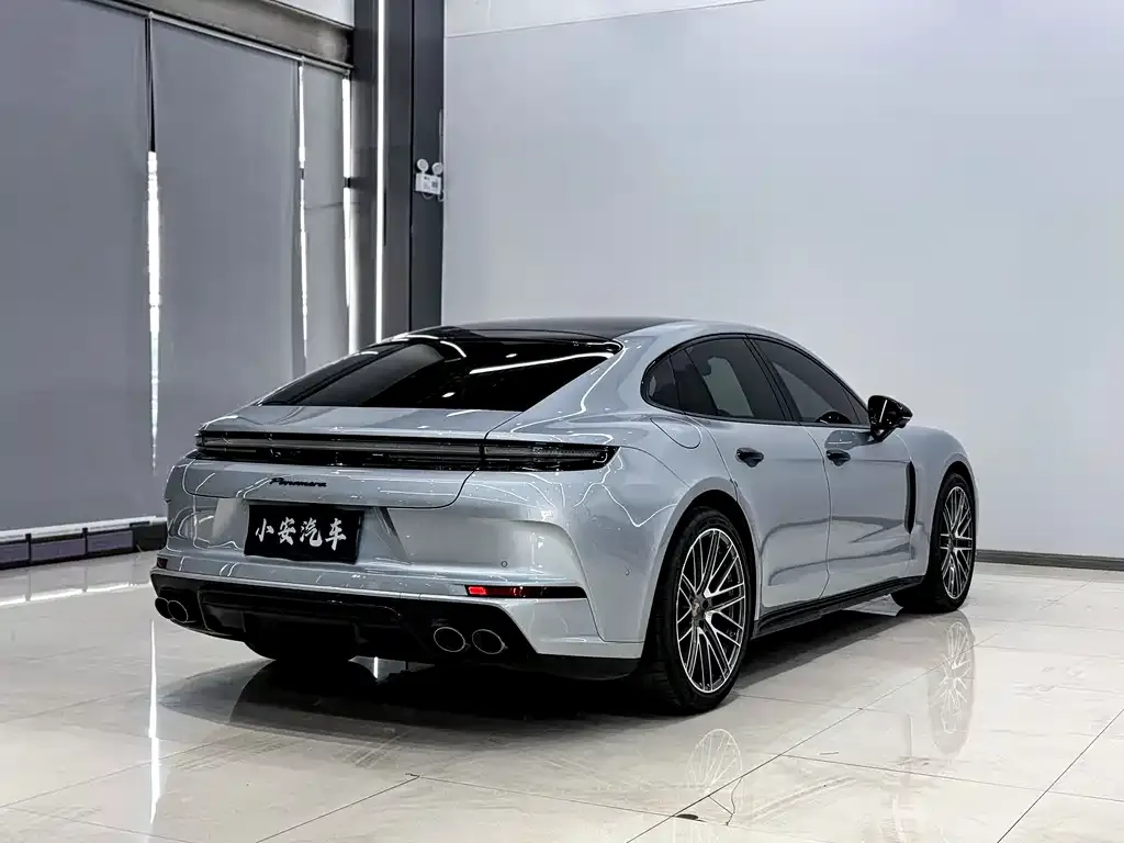 Porsche Panamera 2025 из CN, фото 4