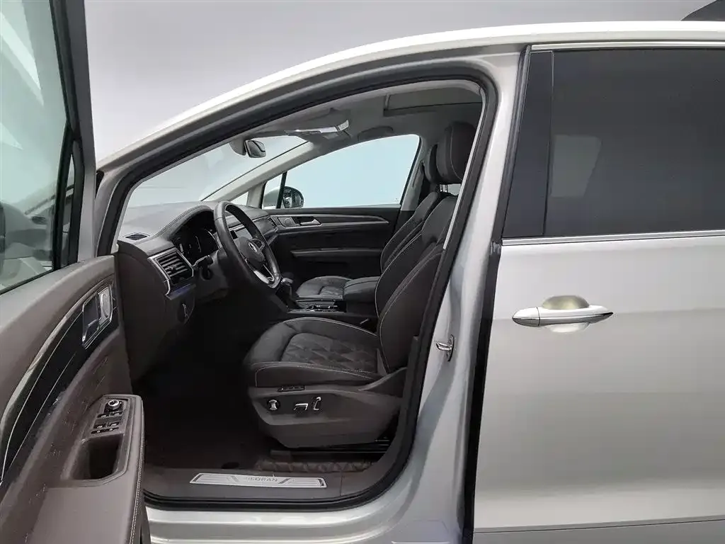 Volkswagen Viloran 2021 из CN, фото 10