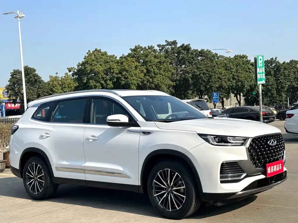 Chery Tiggo 8 PLUS — фото 8
