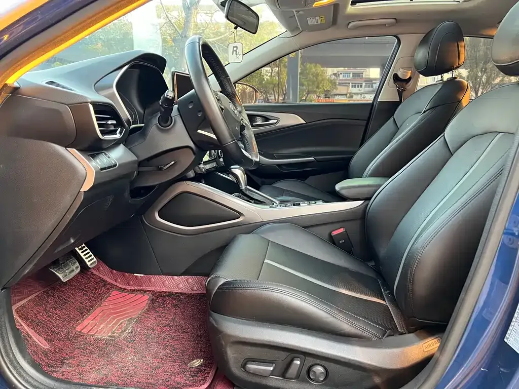 Buick GL8 2021 из CN, фото 3