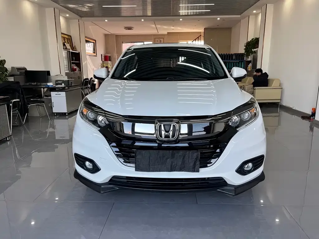 Honda Vezel 2022 из CN, фото 10
