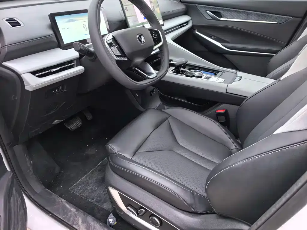 Changan CS75PLUS 2024 из CN, фото 8