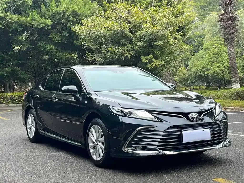 Toyota Camry 2024 из CN, фото 1