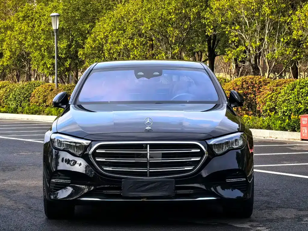 Mercedes-Benz E-Class 2024 из CN, фото 4