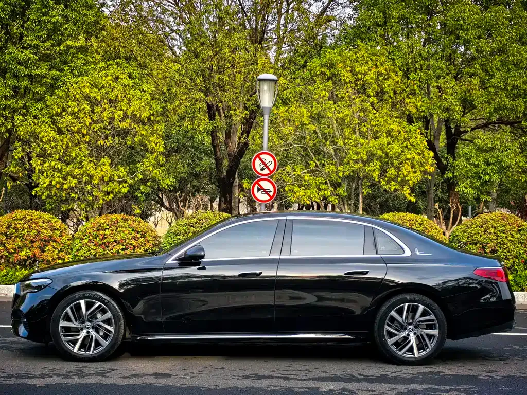 Mercedes-Benz E-Class 2024 из CN, фото 6