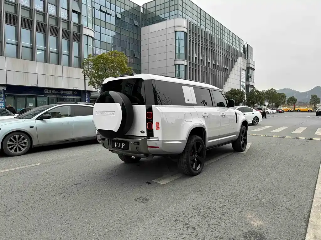 Land Rover Defender 2022 из CN, фото 7