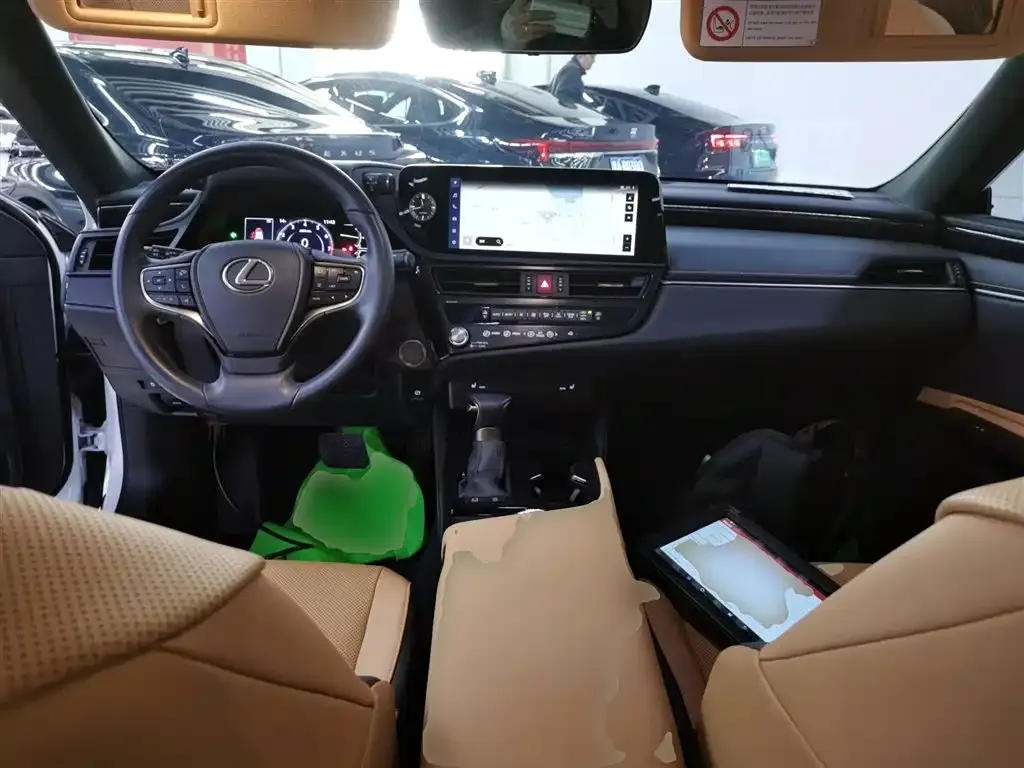 Lexus ES 2023 из CN, фото 4