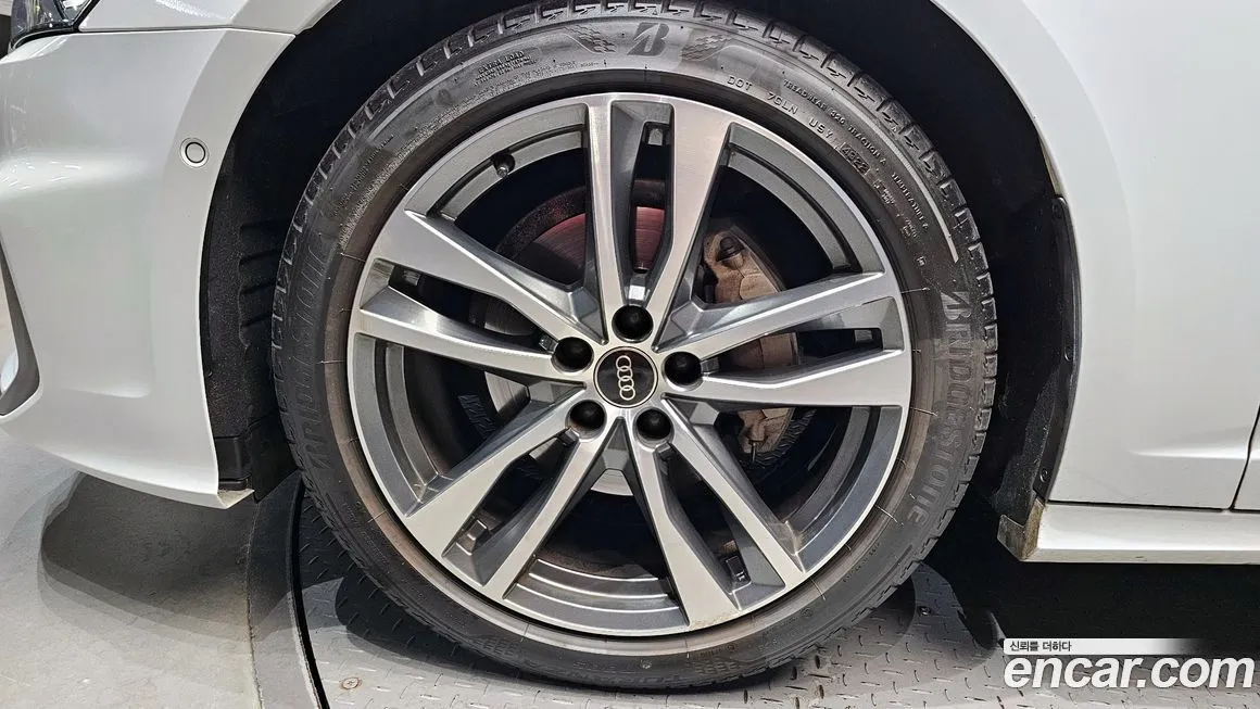 Audi A6 2023 из KR, фото 10