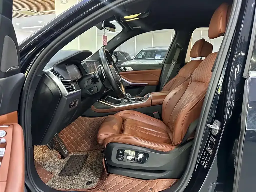 BMW X7 2021 из CN, фото 5