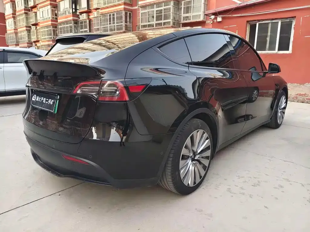 Tesla Model Y 2023 из CN, фото 7