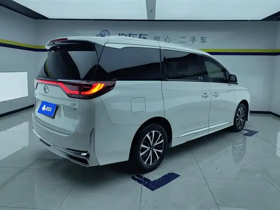 GAC Motor Trumpchi M8 — фото 6