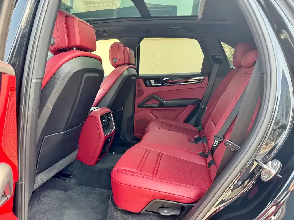 Porsche Cayenne Hybrid 2022 из CN, фото 7