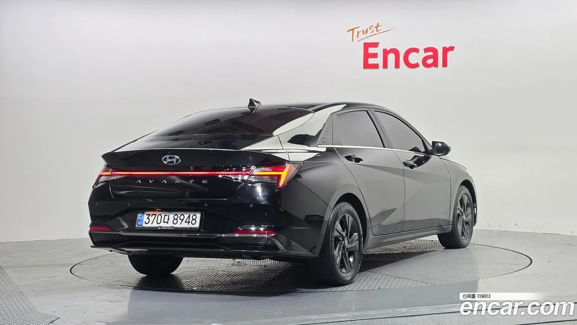 Hyundai AVANTE 2021 из KR, фото 2