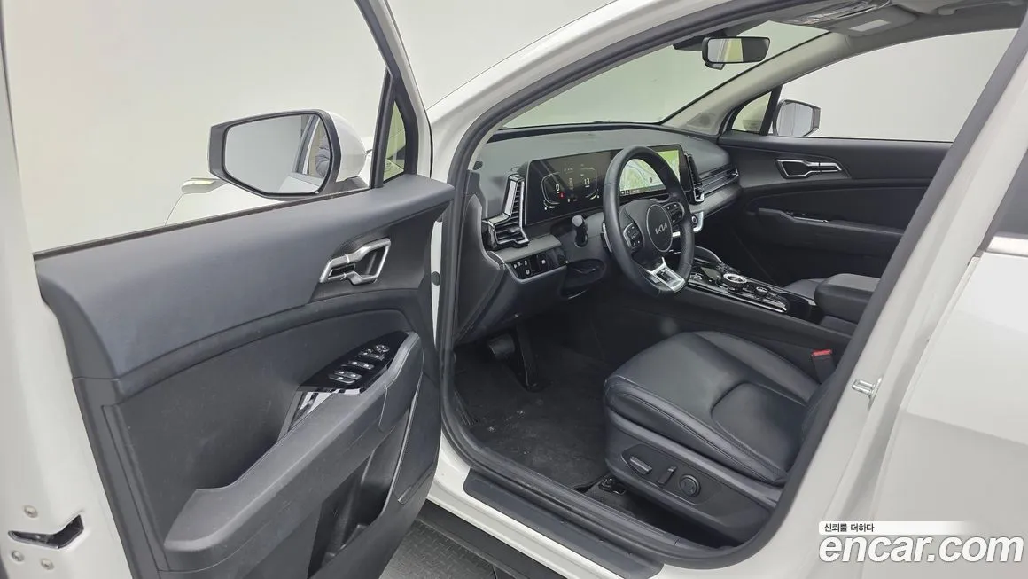 Kia Sportage — фото 7