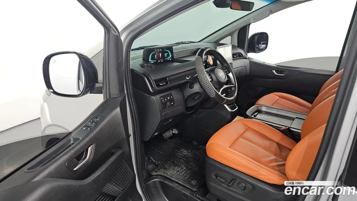 Hyundai Staria 2025 из KR, фото 7