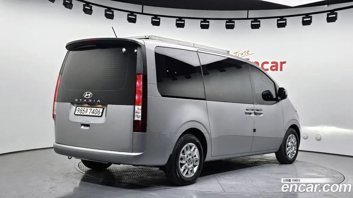 Hyundai Staria 2025 из KR, фото 2