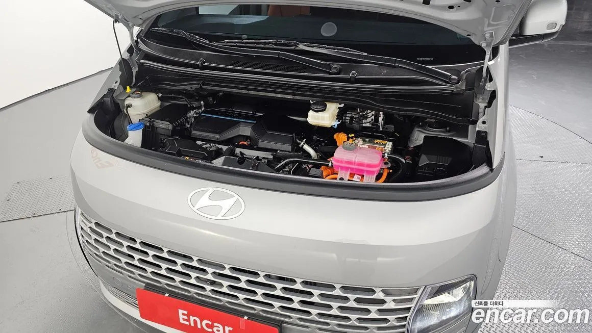 Hyundai Staria 2025 из KR, фото 10