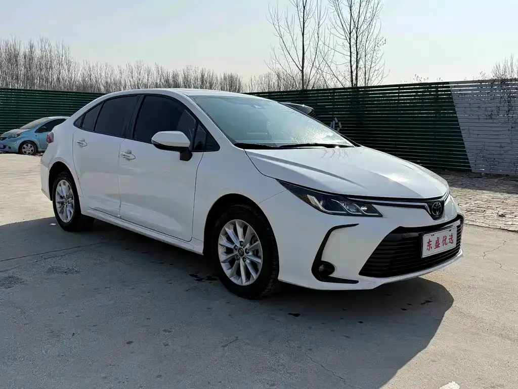 Toyota Corolla 2021 из CN, фото 2