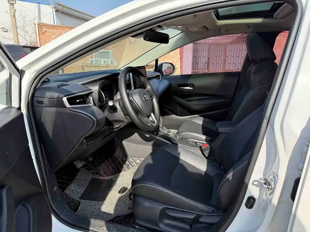 Toyota Corolla 2021 из CN, фото 6